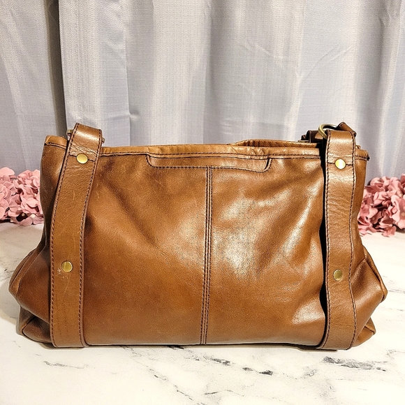 HOBO Versatile Tofee Colored Leather Shoulder Bag - Picture 7 of 10